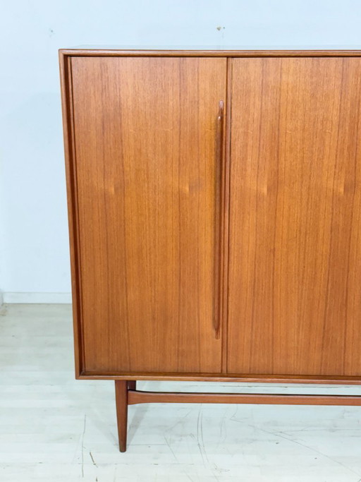 Aparador alto de teca de mediados de siglo, de la década de 1960 – Mueble para salón – Aparador – high boards (photo 2 of 20)