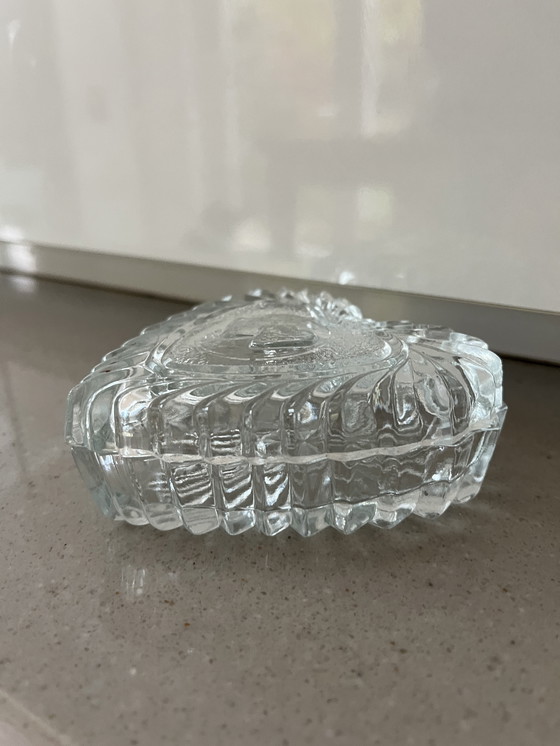 Image 1 of Hartvormig crystal doosje glas