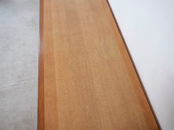 Image 1 of Dressoir van Guillerme en Chambron in licht eikenhout, brutalistische stijl