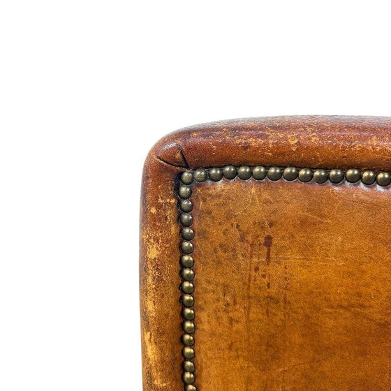 Image 1 of Antieke Franse moustache fauteuil – cognac leren clubstoel – begin 20e eeuw