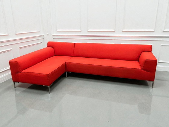 Image 1 of Divano angolare Bloq di Design on Stock – Ploegwol Red