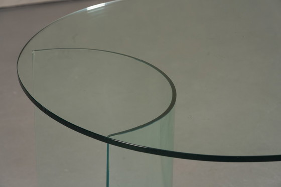 Image 1 of Vintage Oval Tempered Glass Dining Table by Fiam, Italy 1980's