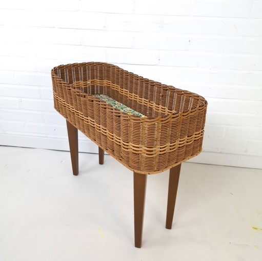 Vintage Pflanzkübel aus den 1960er/70er Jahren, Holz/Rattan, dänisches Design