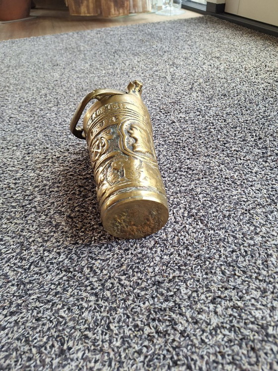 Image 1 of seau d'eau bénite