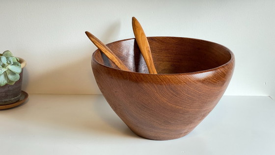 Image 1 of Insalatiera vintage scandinava XL in teak