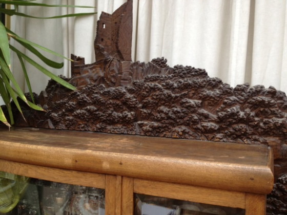 Image 1 of Handgesneden buffetkast