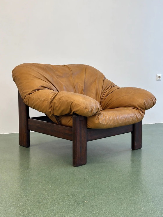 Par de sillones lounge brutalistas de cuero, años 60, Sillas y sillones, Madera (foto 4 de 8)