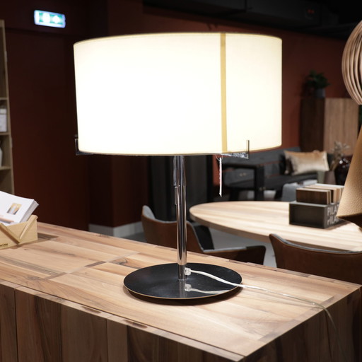 Lampada da tavolo Quattro Benelux Aintana