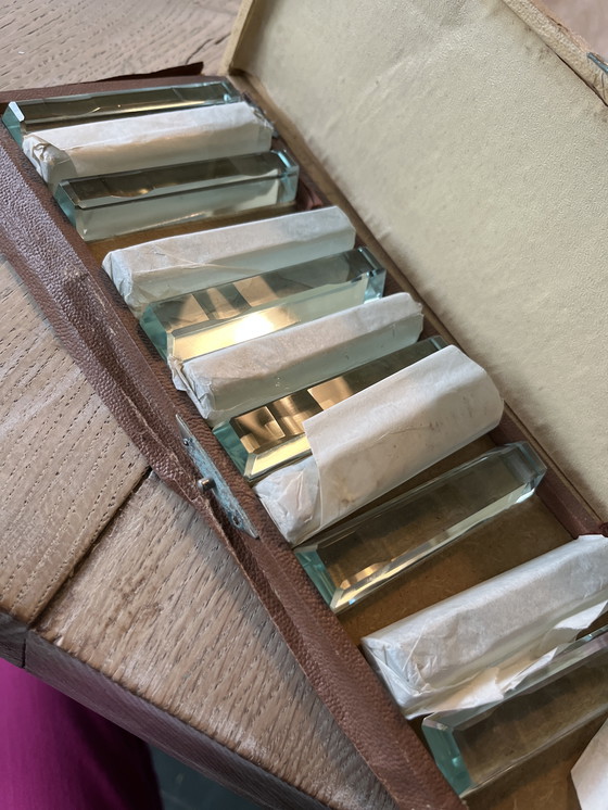 Image 1 of 12 reposa cuchillos de cristal