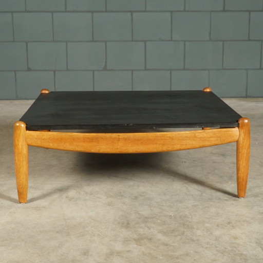 Mesa de centro vintage de roble – Carl Straub – década de 1960 – salontafels, Wood, Ceramic