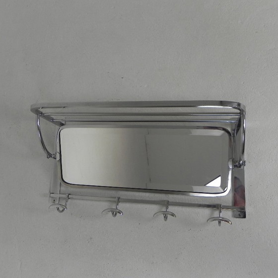 Image 1 of Perchero de pared Art Déco con espejo biselado ajustable en marco cromado, década de 1930.