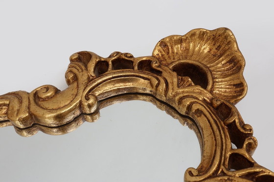 Image 1 of Franse 20e-eeuwse spiegel in barokstijl met vergulde kuif