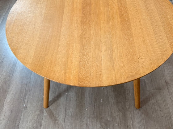 Via Copenhagen Eat Solid Round - bois | Design Danois, Tables de salle à manger, Marron (photo 4 sur 7)