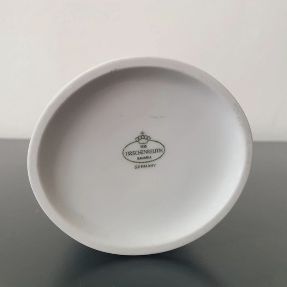 Image 1 of Tirschenreuth Designvaas | Slanke Vaas met Geschubde Kraag | Duits Porselein Jaren '80