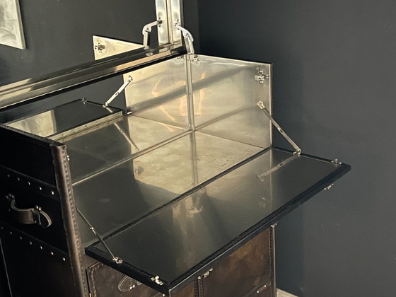 RH Leather Mayfair Steamer Trunk Bar Cart - Saddle Black, Restoration Hardware, Chest of drawers, Metal (photo 2 of 14)