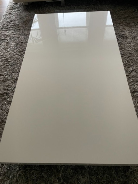 Table basse blanche laquée, Nautlius, Tables basses, Bois, Métal, Modern (photo 2 sur 5)