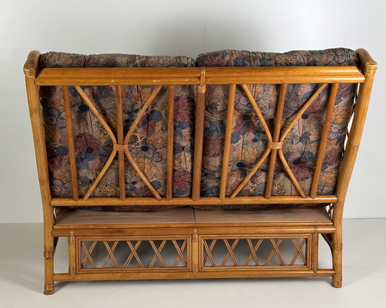 Image 1 of Canapé deux places original vintage tropical chic en bambou et rotin