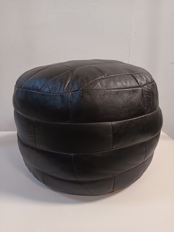 Image 1 of Vintage round patchwork leather pouf De Sede