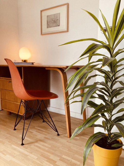 Sedia laterale DSR in fibra di vetro di Eames per Herman Miller