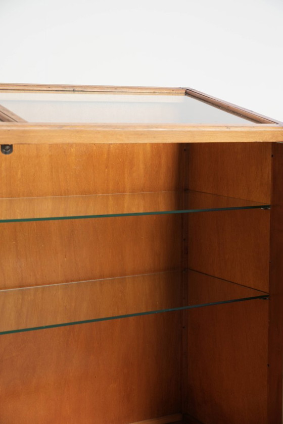 Image 1 of Large and beautiful vintage wooden counter/display cabinet/museum cabinet with a stunning appearance