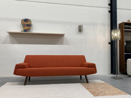 Divano Havee Cloak Sky 3,5 posti Hallingdal rosso arancio