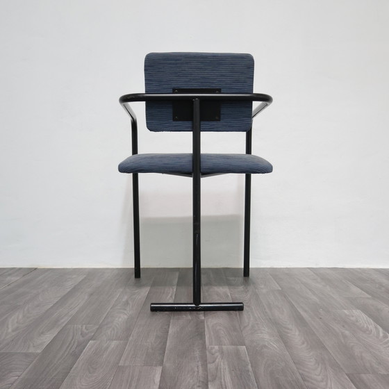 Image 1 of Poltrona Minimalista in Chiave Postmoderna Design Modernariato 1980’s