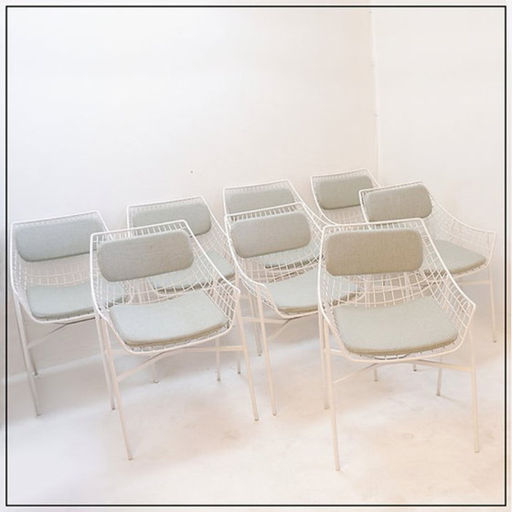 Image 1 of Set van 8 moderne witgelakte stalen fauteuils