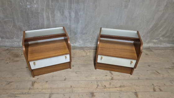 Coppia di comodini vintage di metà secolo, Cecoslovacchia, 47 × 38 × 61 cm – Credenze con vetrina, Wood (photo 5 of 11)