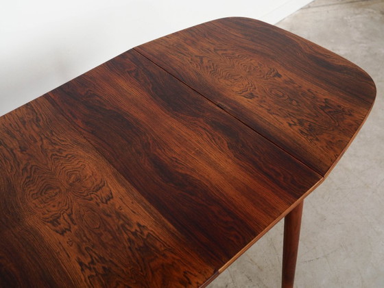 Image 1 of Table en palissandre, design danois, années 1970, fabrication : Danemark