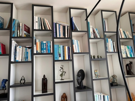 Image 1 of Exclusieve design boekenkast (Jongwonen Kastsystemen)