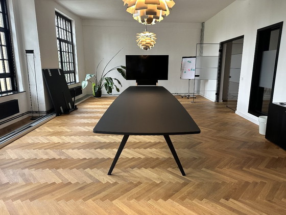 Image 1 of Mesa de conferencias modular Ray Table Flex (de Brunner)