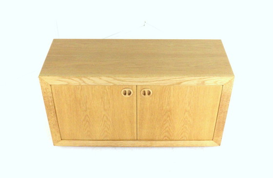 Image 1 of Credenza compatta in rovere Vintege