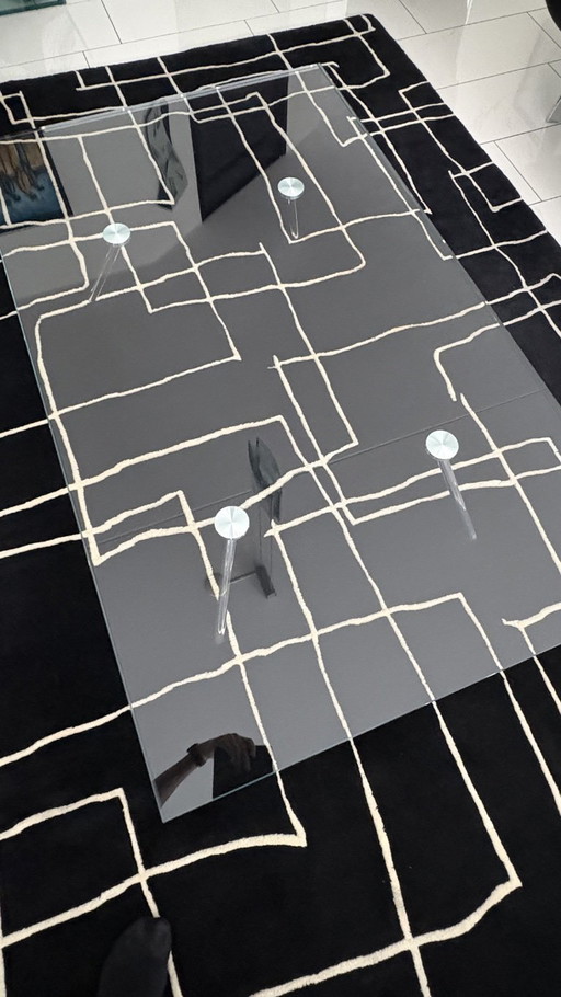 Maupertuus glaze coffee table