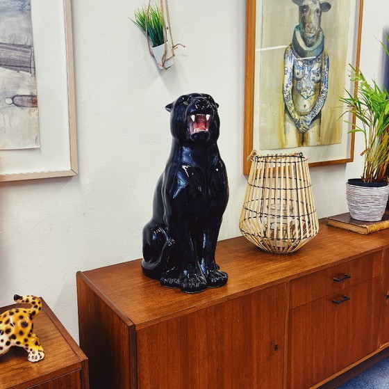 Image 1 of Statue de la Panthère Noire en céramique