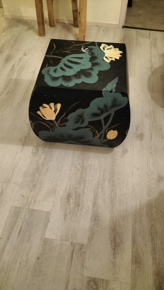 Image 1 of Kubus hout handbeschilderd