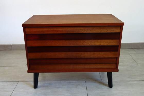 Image 1 of Cómoda de teca de los años 60