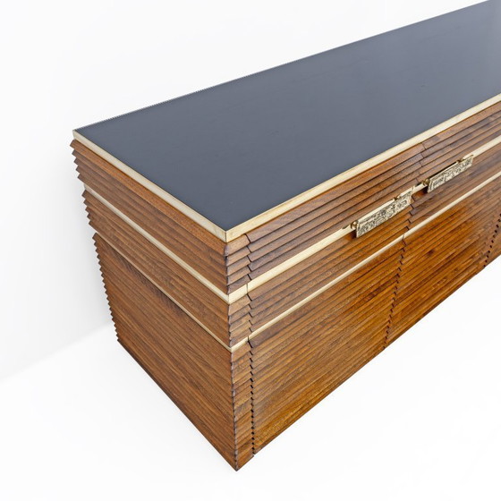Image 1 of Credenza italiana moderna di metà secolo in ottone e teak, anni '70