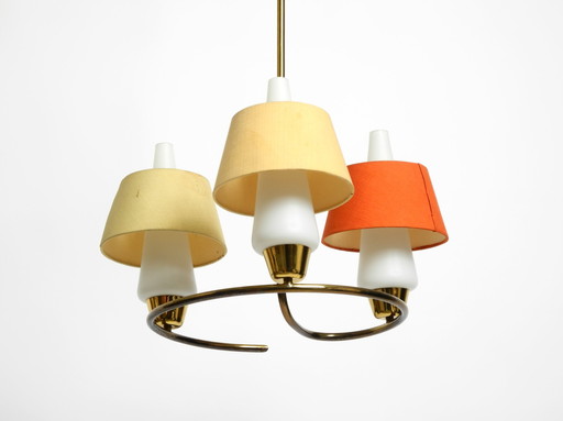 Sehr seltene Mid Century Deckenlampe aus Messing mit Glas- und Stoffschirmen