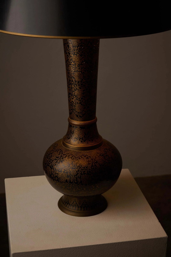 Hoge zwart-gouden vaaslamp met bladpatroon, Tafellampen, Gold (foto 5 van 6)