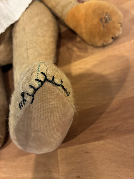 Image 1 of Artist's Bar by Ingeborg Taivanalo-Lutz