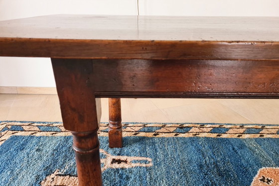 Image 1 of Massief eikenhouten eettafel met 6 bijpassende stoelen 