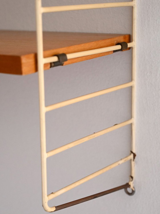 Image 1 of Estantería de pared escandinava Hylla de roble