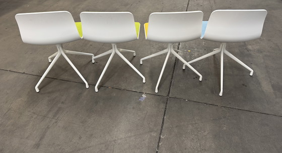 Image 1 of 4x HAY AAC 11 Chairs