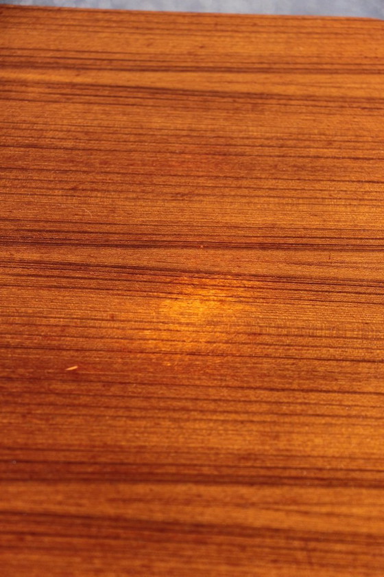 Image 1 of Table de Repas Vintage en Teck – Design Scandinave Extensible