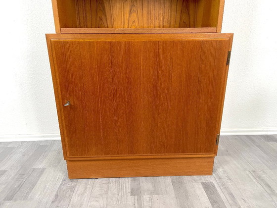 Image 1 of Poul Hundevad Teak Cabinet Wandregal Wandschrank