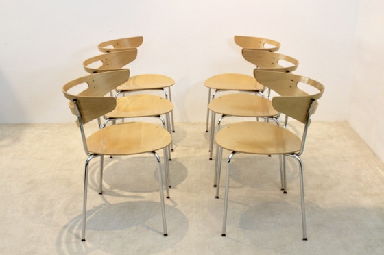 Stackable Thonet Chrome and Beechwood Curved Diner Chairs, Dining chairs, Modern (photo 8 of 12)