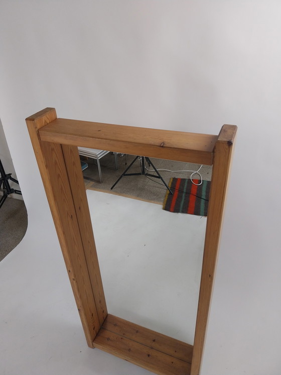 Image 1 of 1 x grand miroir suédois en pin des années 1970