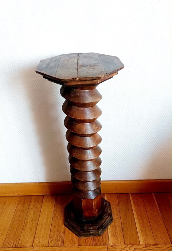 Image 1 of Schroefbare persstandaard van gesneden hout