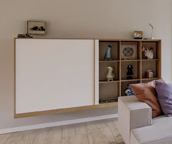 Image 1 of Wandkast Hotze van pilat en pilat izgs