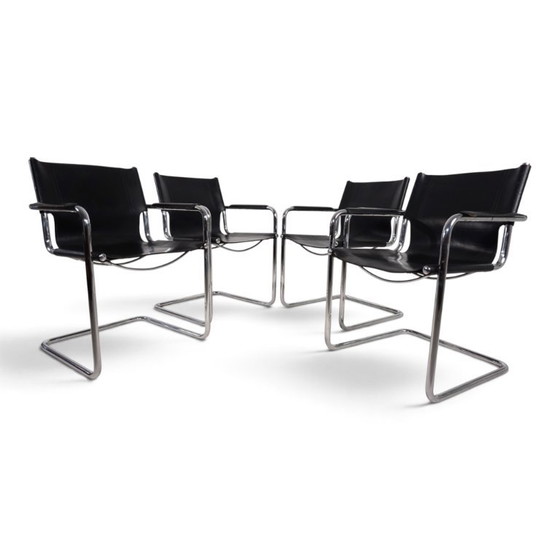 Matteo Grassi bezoekersstoelenset van 4 - leren/chromen cantileverstoelen, 1970 – Eetkamerstoelen, Leather (photo 10 of 20)